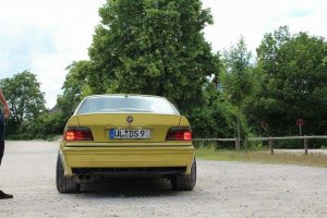 328i Austin gelb met. - 3er BMW - E36