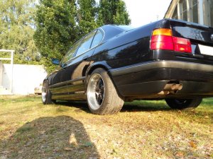 E34, 540i 6-Speed Story berarbeitet - 5er BMW - E34