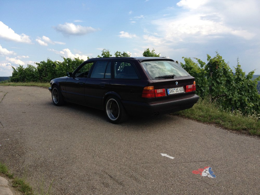 525iT - 5er BMW - E34