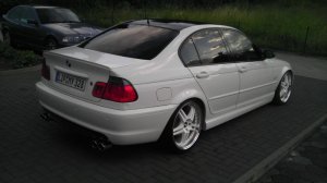 BMW 328i AlpinweissIII - 3er BMW - E46