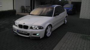BMW 328i AlpinweissIII - 3er BMW - E46