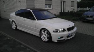 BMW 328i AlpinweissIII - 3er BMW - E46