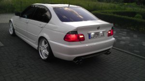 BMW 328i AlpinweissIII - 3er BMW - E46