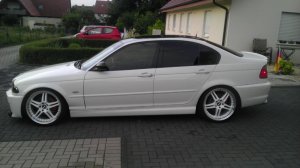 BMW 328i AlpinweissIII - 3er BMW - E46
