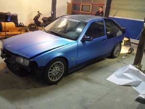 Aus Blau wird rot - 3er BMW - E36