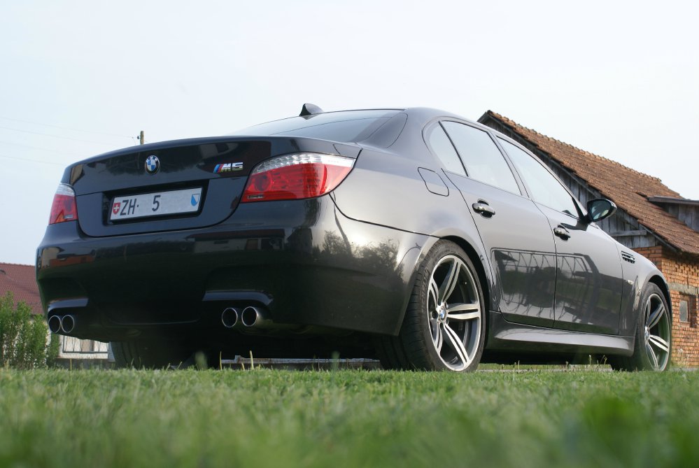 BMW M5 E60 Facelift aus der Schweiz - 5er BMW - E60 / E61