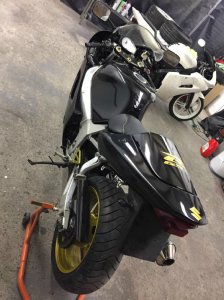 Suzuki GSX-R K1 - Fremdfabrikate Suzuki GSX-R K1 - Fremdfabrikate