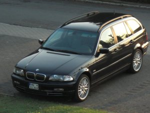 BMW V-Speiche 72 Felge in 8.5x18 ET 50 mit Dunlop SP9000 Reifen in 255/35/18 montiert hinten Hier auf einem 3er BMW E46 330i (Touring) Details zum Fahrzeug / Besitzer