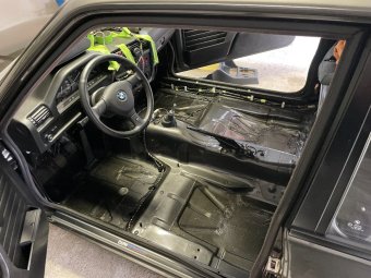 BMW E30 327i 220PS 5 Loch Umbau - 3er BMW - E30 BMW E30 327i 220PS 5 Loch Umbau - 3er BMW - E30