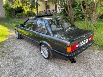BMW E30 327i 220PS 5 Loch Umbau - 3er BMW - E30 BMW E30 327i 220PS 5 Loch Umbau - 3er BMW - E30