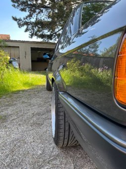 BMW E30 327i 220PS 5 Loch Umbau - 3er BMW - E30 BMW E30 327i 220PS 5 Loch Umbau - 3er BMW - E30