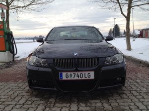 E90 330i - 3er BMW - E90 / E91 / E92 / E93 E90 330i - 3er BMW - E90 / E91 / E92 / E93