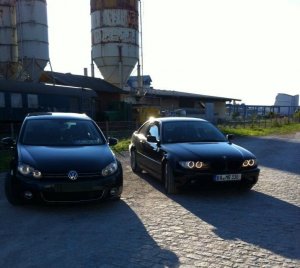 330i Back in Black - 3er BMW - E46 330i Back in Black - 3er BMW - E46