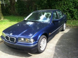 E36, 318i Limousine - 3er BMW - E36