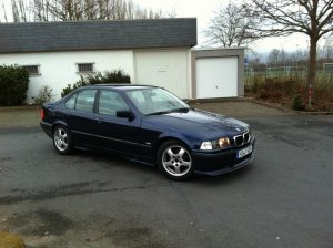 E36, 318i Limousine - 3er BMW - E36