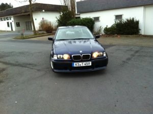 E36, 318i Limousine - 3er BMW - E36