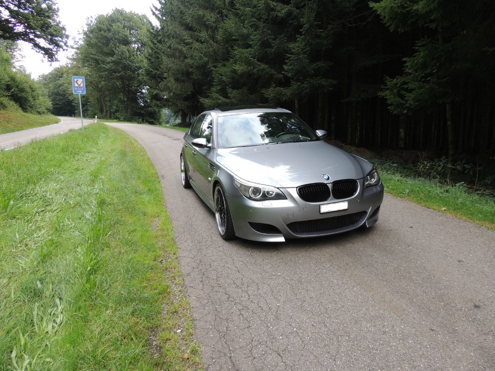 M5 E60 Limousine - 5er BMW - E60 / E61