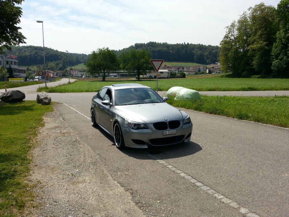 M5 E60 Limousine - 5er BMW - E60 / E61