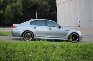 M5 E60 Limousine - 5er BMW - E60 / E61