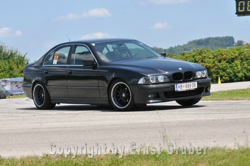 BMW 523i - 5er BMW - E39