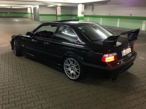 E36 328i Vom Rentner- zum GT-Look. - 3er BMW - E36