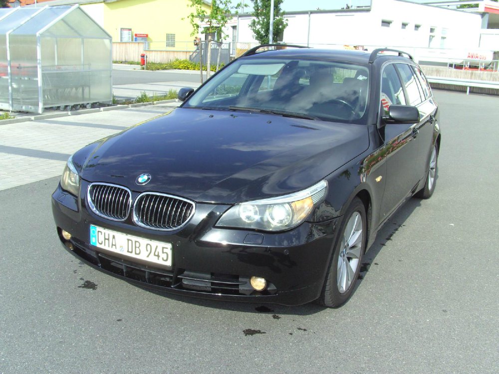 530dA Touring schwarzer Dieselrusaphir - 5er BMW - E60 / E61