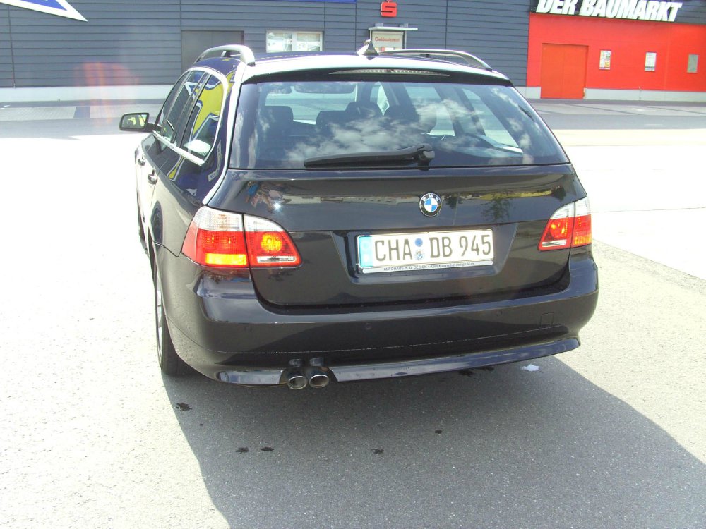 530dA Touring schwarzer Dieselrusaphir - 5er BMW - E60 / E61