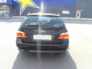 530dA Touring schwarzer Dieselrußsaphir - 5er BMW - E60 / E61 530dA Touring schwarzer Dieselrußsaphir - 5er BMW - E60 / E61