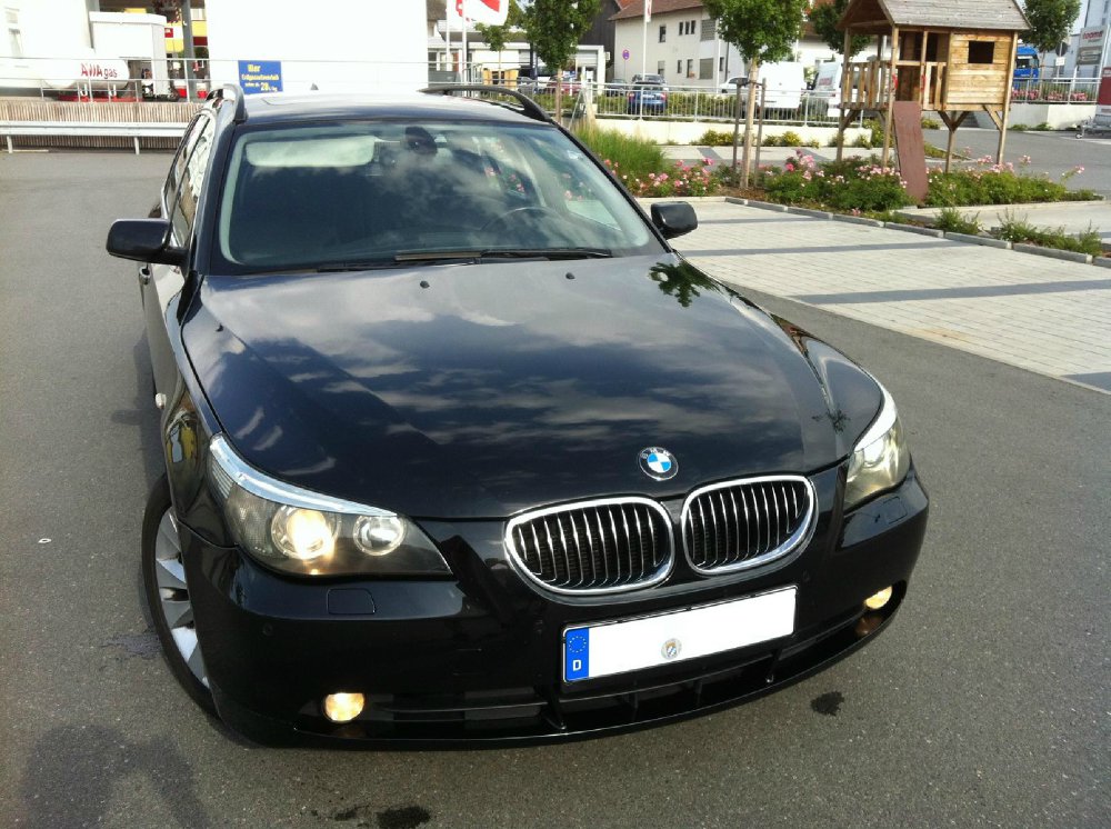 530dA Touring schwarzer Dieselrusaphir - 5er BMW - E60 / E61