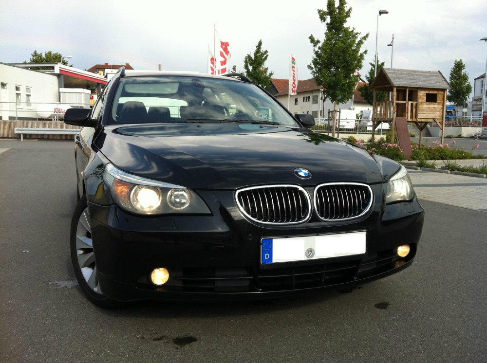 530dA Touring schwarzer Dieselrusaphir - 5er BMW - E60 / E61