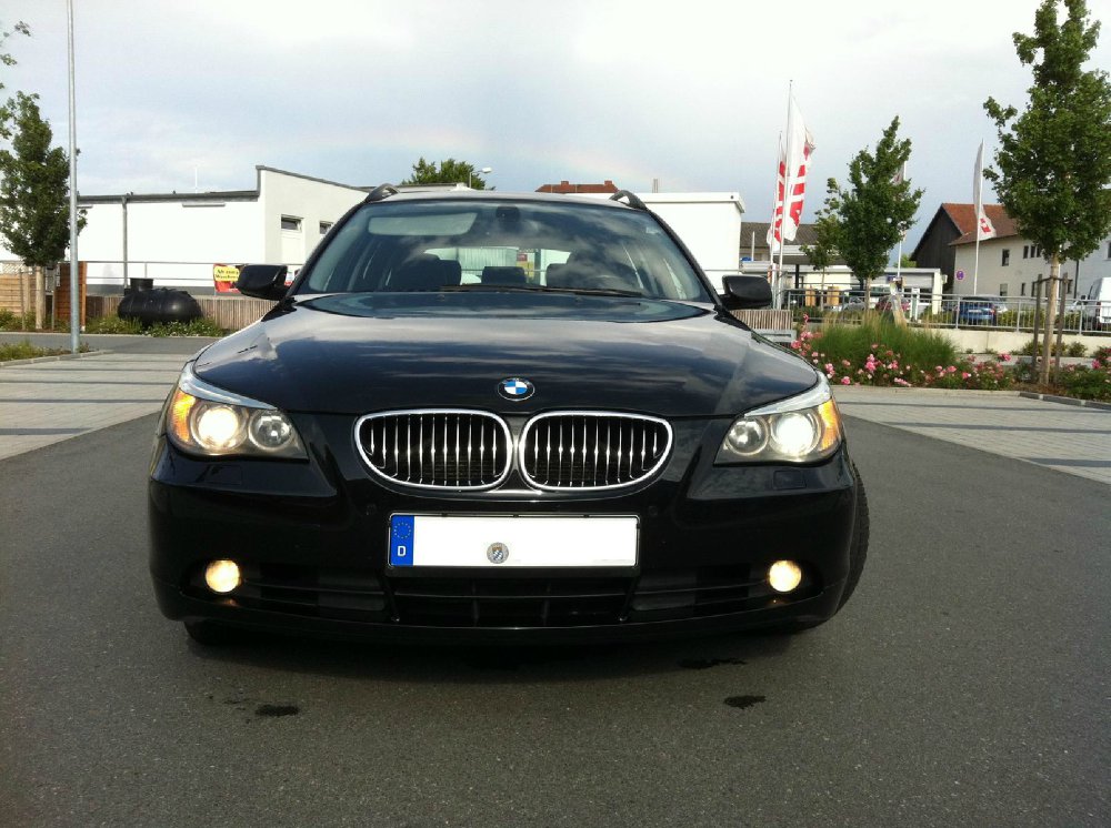 530dA Touring schwarzer Dieselrusaphir - 5er BMW - E60 / E61