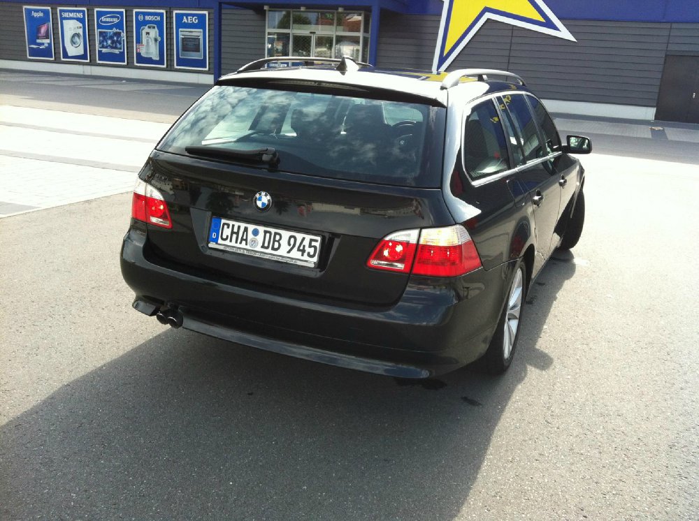 530dA Touring schwarzer Dieselrusaphir - 5er BMW - E60 / E61