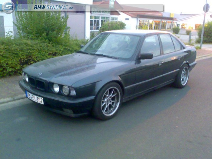 Bmw e34 v8