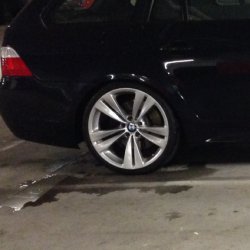 BMW Styling 316 Felge in 10x20 ET  mit Vredestein  Reifen in 285/25/20 montiert hinten mit 20 mm Spurplatten Hier auf einem 5er BMW E61 535d (Touring) Details zum Fahrzeug / Besitzer