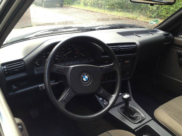 BMW 320i E30 VFL (H - Kennzeichen) - 3er BMW - E30