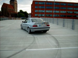 *jetzt auf X5-Felgen* OEM meets 328i Coupe - 3er BMW - E36