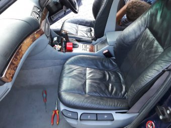 520i Rechtslenker (Ex Automatik) - 5er BMW - E39 520i Rechtslenker (Ex Automatik) - 5er BMW - E39