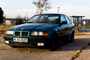 BMW E36 325i Limo - 3er BMW - E36