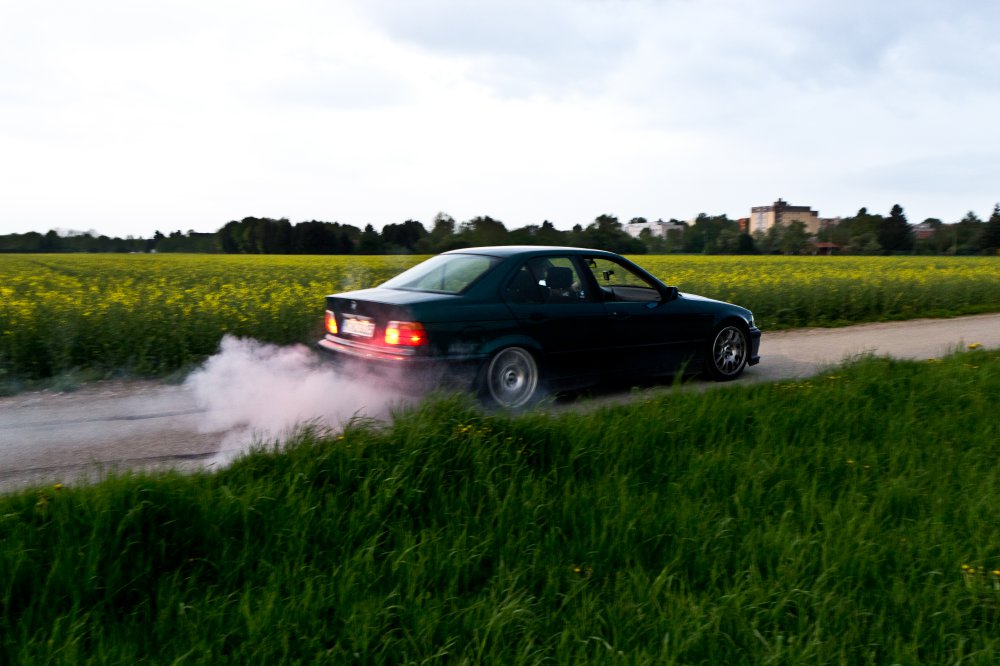 BMW E36 325i Limo - 3er BMW - E36