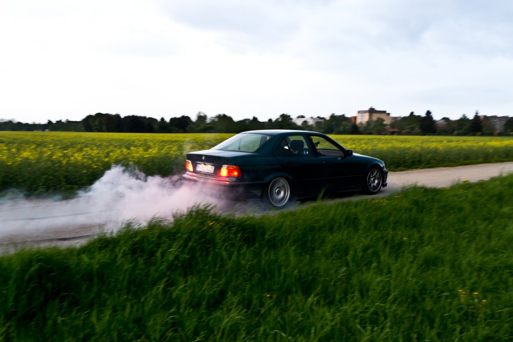 BMW E36 325i Limo - 3er BMW - E36