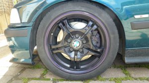 BMW styling 68 Felge in 7.5x17 ET 47 mit - Eigenbau - stndig wechselnd Reifen in 225/45/17 montiert vorn Hier auf einem 3er BMW E36 323i (Limousine) Details zum Fahrzeug / Besitzer