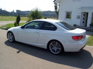 E92, 320D - 3er BMW - E90 / E91 / E92 / E93 E92, 320D - 3er BMW - E90 / E91 / E92 / E93