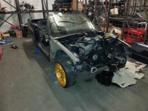 AUS 4 MACH 6 > 318i WIRD ZU 323 - 3er BMW - E36