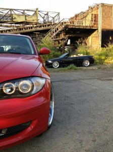 Mein erster roter Flitzer - 1er BMW - E81 / E82 / E87 / E88 Mein erster roter Flitzer - 1er BMW - E81 / E82 / E87 / E88