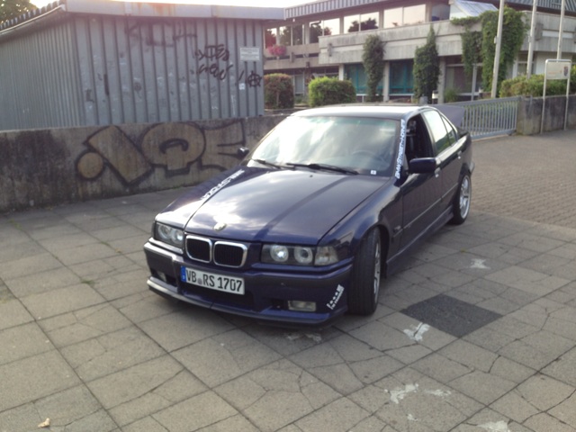 BMW E36 320i Montrealblau ///M-Paket - 3er BMW - E36