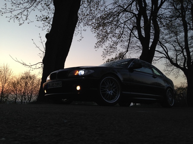 Black 325 Coup - 3er BMW - E46