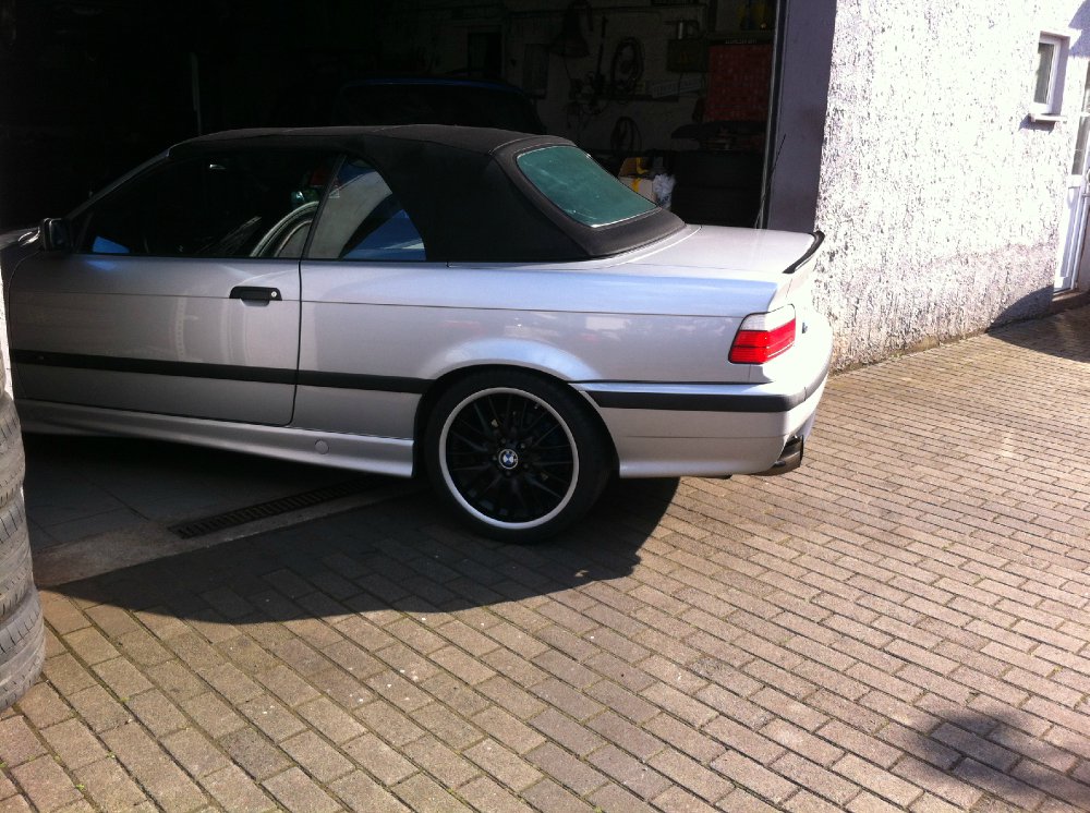 BMW e36 320i Cabrio - 3er BMW - E36