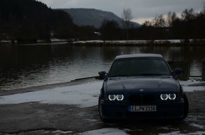 Avusblauer 320i Coupe *18", M50-Brücke* - 3er BMW - E36 Avusblauer 320i Coupe *18", M50-Brücke* - 3er BMW - E36