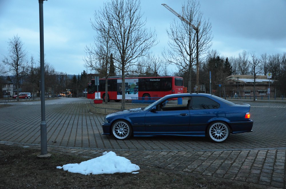 Avusblauer 320i Coupe *18", M50-Brcke* - 3er BMW - E36
