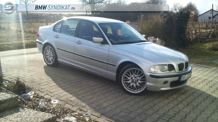 BMW E46 320i M54 Limousine M Paket - 3er BMW - E46